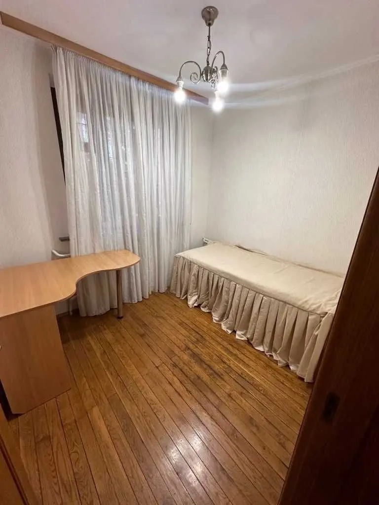 Фото Rent a house, Velyki Dmytrovychi for long-term rent, price: 1500 USD, code 8337
