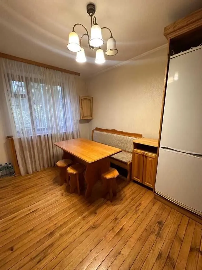 Фото Rent a house, Velyki Dmytrovychi for long-term rent, price: 1500 USD, code 8337