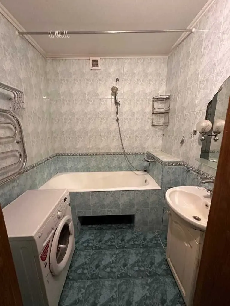Фото Rent a house, Velyki Dmytrovychi for long-term rent, price: 1500 USD, code 8337