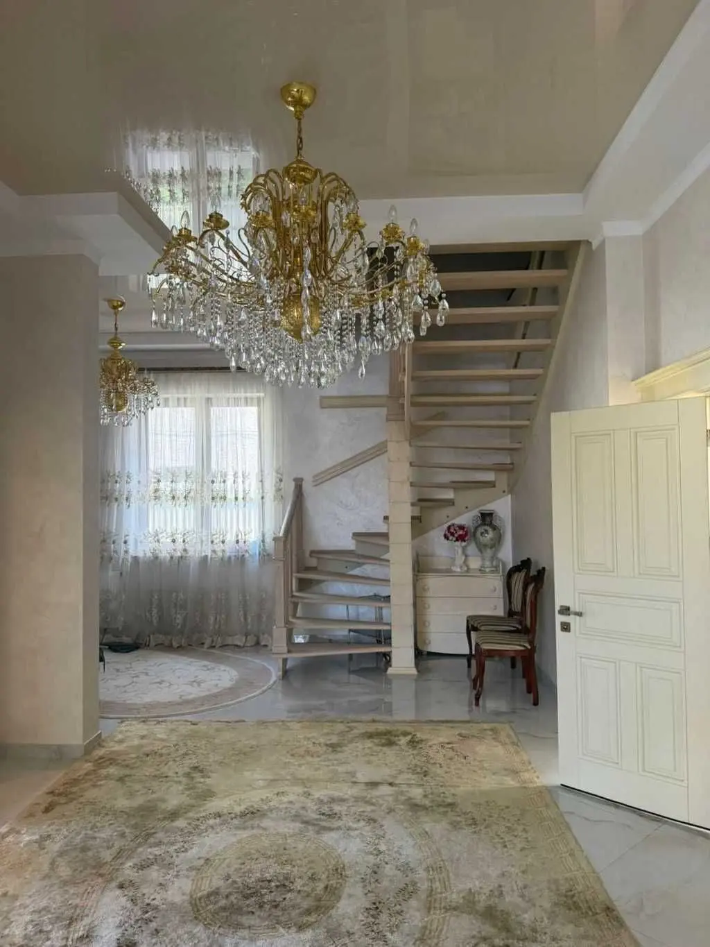 Фото Selling a house, 280 sq.m., Varshavska Street  Lviv, price: 374999 USD, code 8341