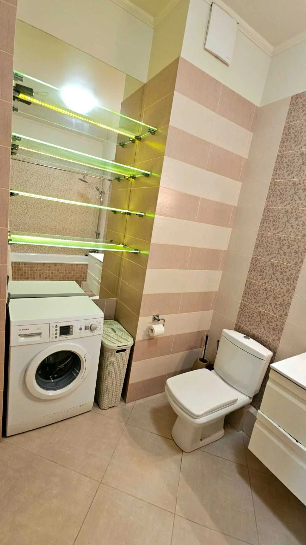 Фото Selling a 2-room apartment, 86 sq.m., Parkovo-Syretska street (Tymofiia Shamryla Street) 4В Kyiv, price: 163400 $, code 8342