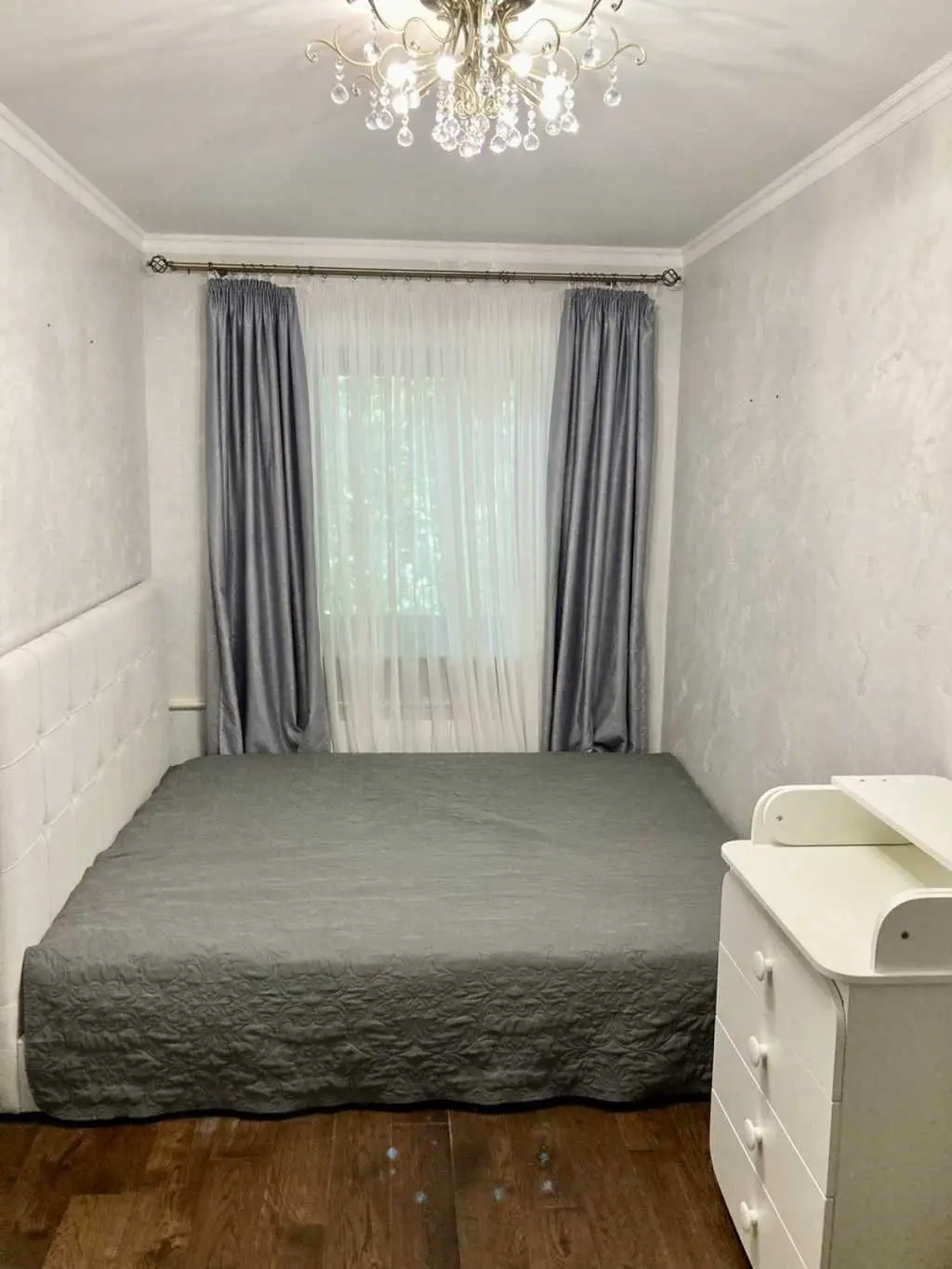 Фото Selling a 2-room apartment, 45 sq.m., Borysa Zhytkova Street 3 Kyiv, price: 95000 USD, code 8351