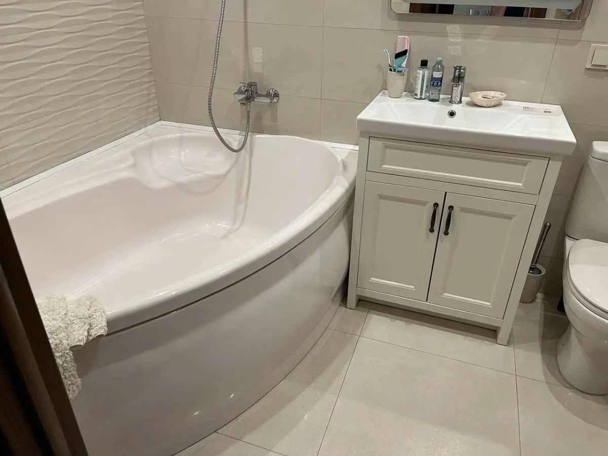 Фото Selling a 3-room apartment, 95.4 sq.m., Nauky Avenue  Kyiv, price: 120000 USD, code 8353