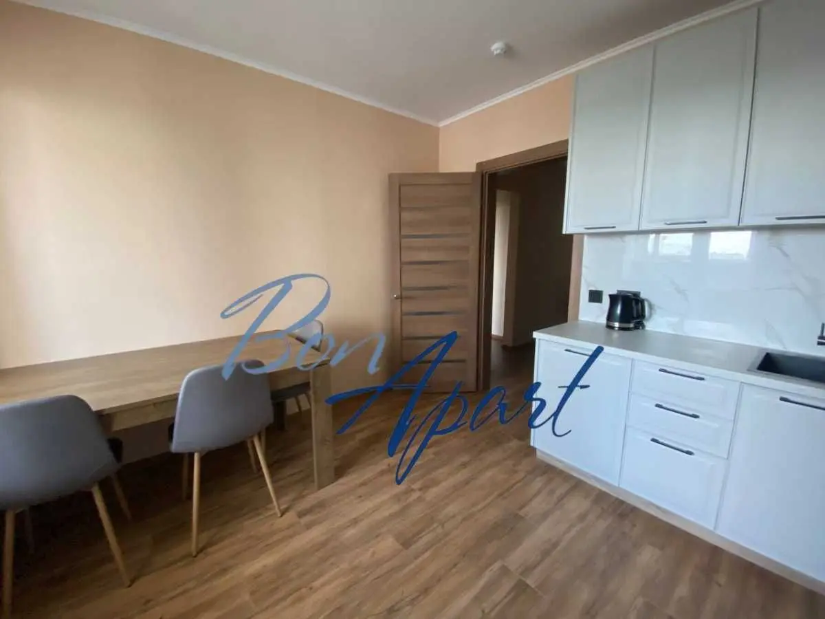 Фото Продаю 1 кімнатну квартиру, 48.24 кв. м, Коноплянська вул.  Київ, ціна: 75000 USD, код 8354
