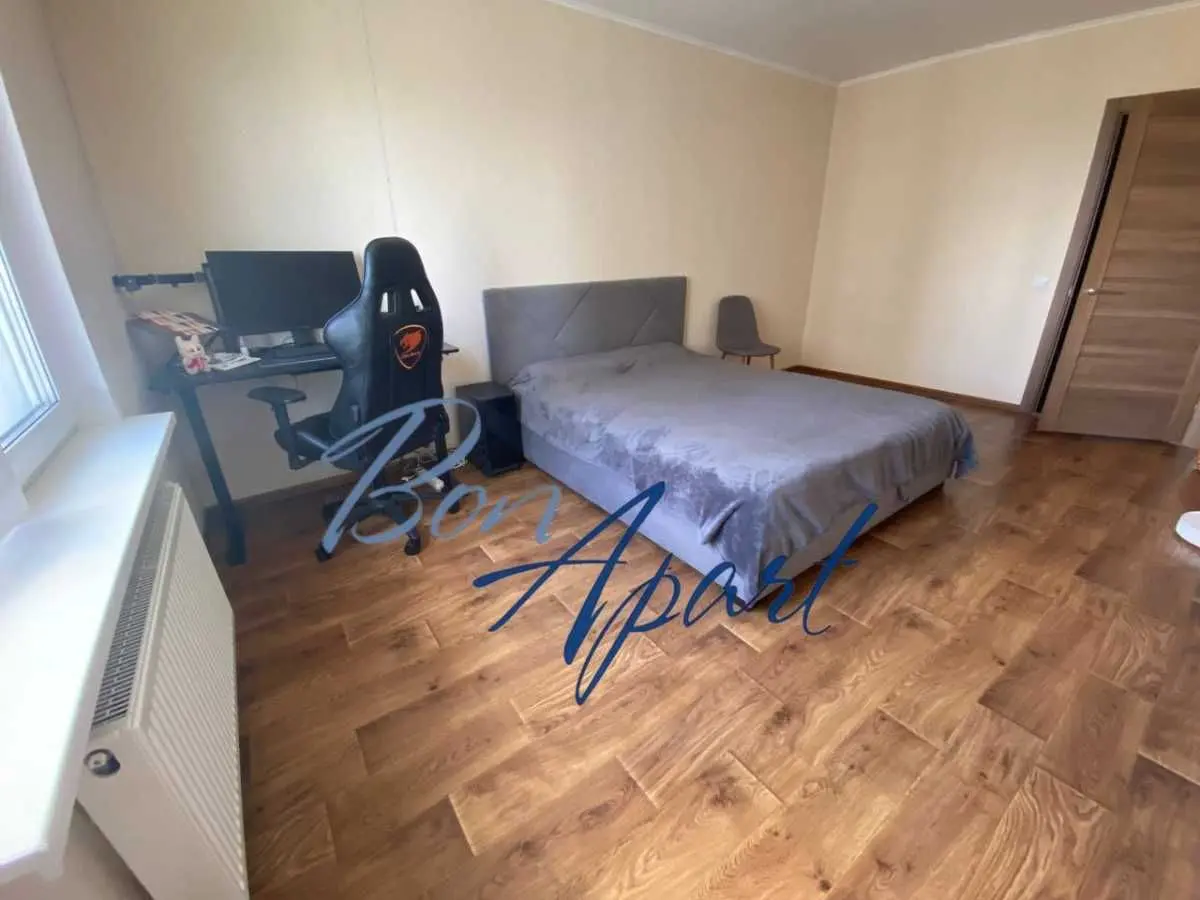 Фото Продаю 1 кімнатну квартиру, 48.24 кв. м, Коноплянська вул.  Київ, ціна: 75000 USD, код 8354