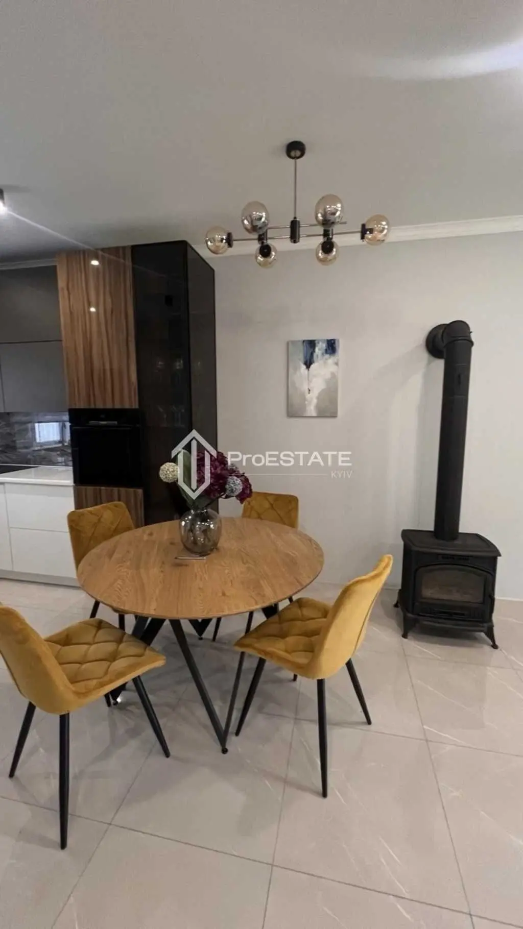 Фото Продаю будинок, 96.2 кв. м, Юності вул.  Гнідин, ціна: 169000 USD, код 8359