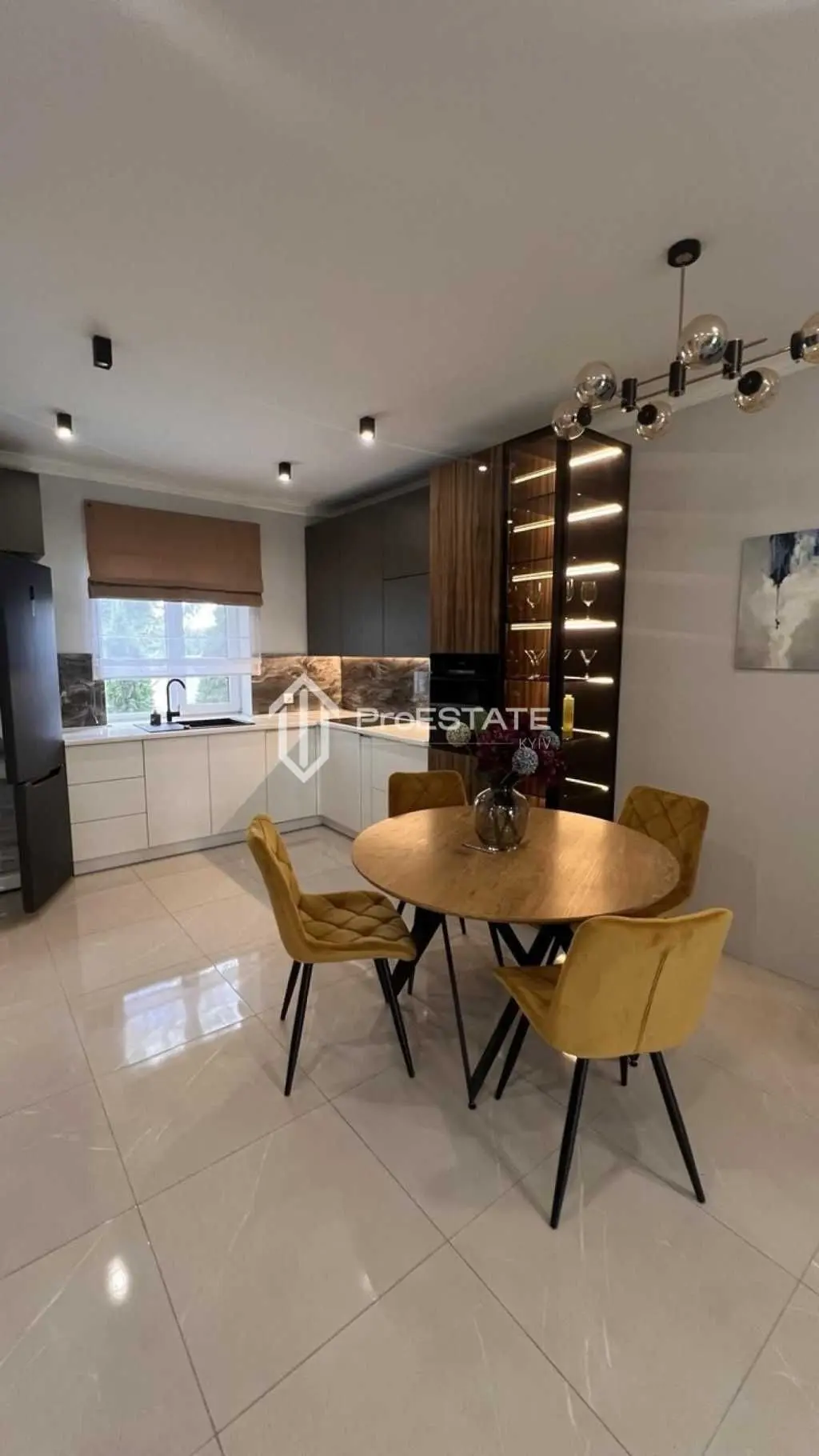 Фото Продаю будинок, 96.2 кв. м, Юності вул.  Гнідин, ціна: 169000 USD, код 8359