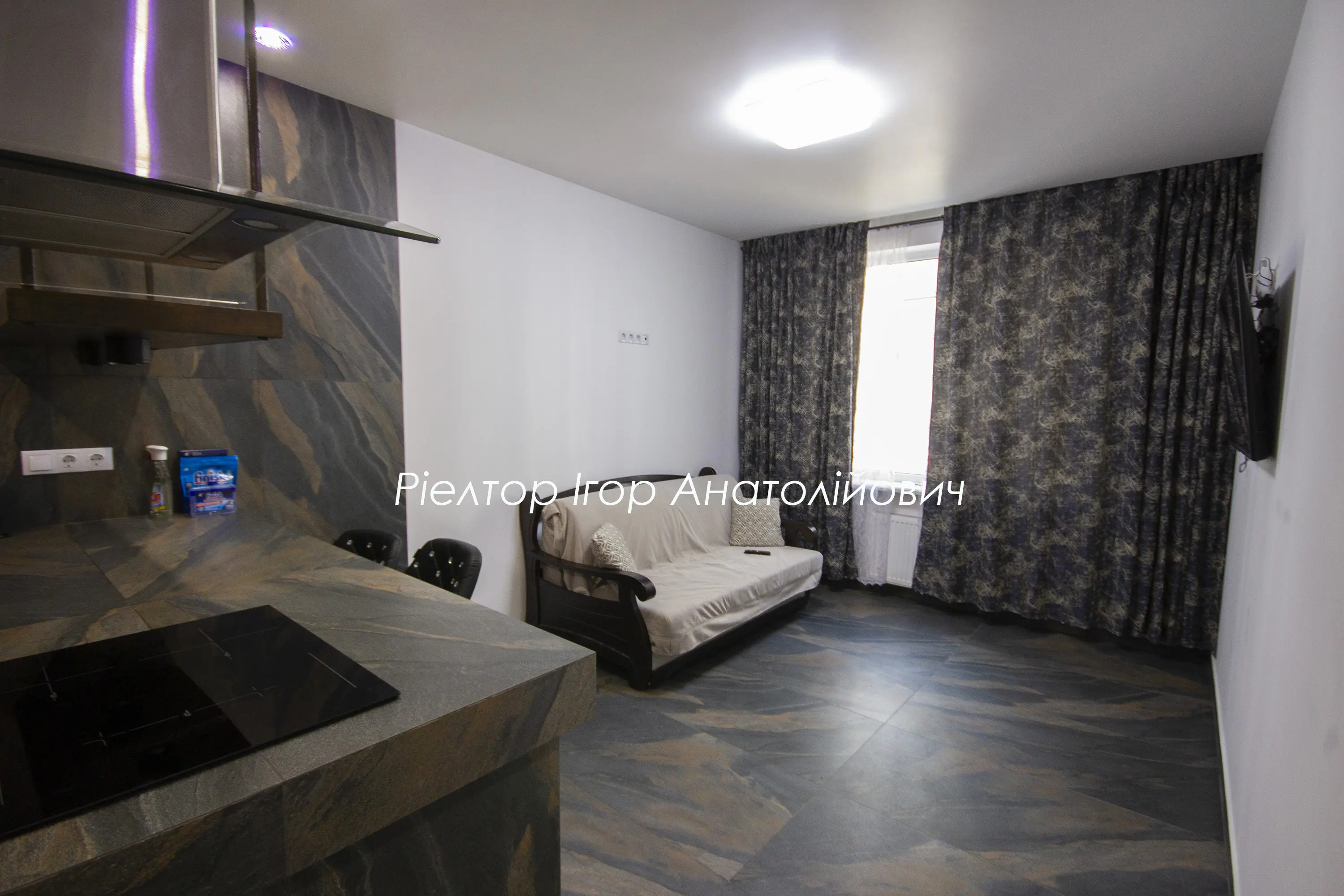 Фото Rent a 2-room apartment, Yevhena Chykalenka Street (Akademika Viliamsa Street) 93 к1 Odesa for long-term rent, price: 13500 UAH, code 8362