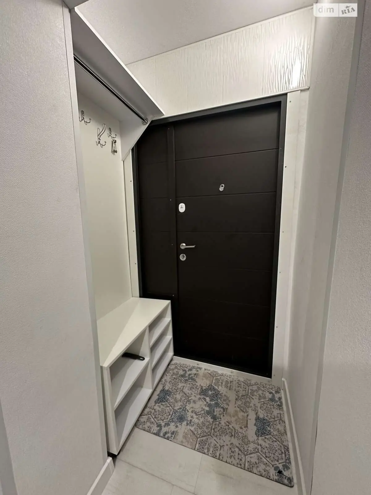 Фото Продаю 1 кімнатну квартиру, 30 кв. м, Амвросія Бучми вул. 6в Київ, ціна: 45000 $, код 8363