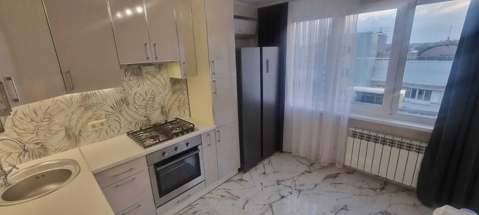 Фото Rent a 1-room apartment, Velyka Vasylkivska Street 124а Kyiv for long-term rent, price: 22500 UAH, code 8372
