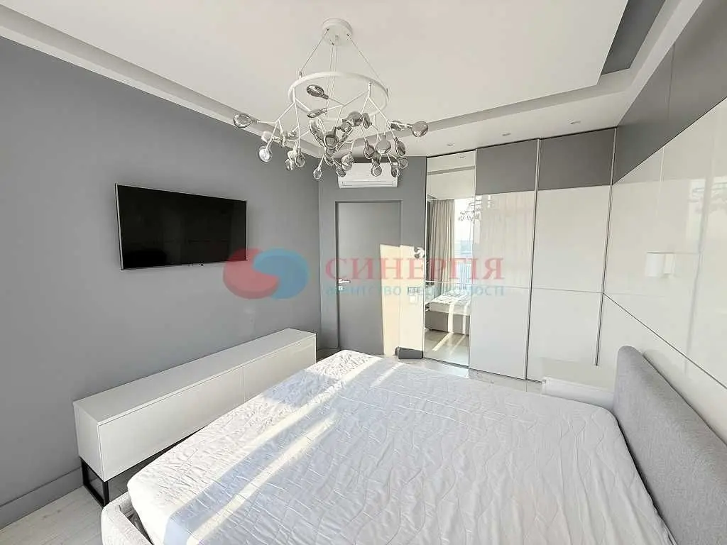 Фото Rent a 2-room apartment, John McCain Street (Ivana Kudri Street)  Kyiv for long-term rent, price: 1300 USD, code 8373