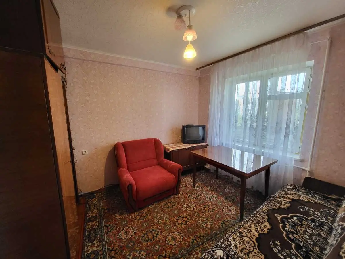 Фото Зняти 2 кімнатну квартиру, Березнева вул.  Київ в довгострокову оренду, ціна: 13500 UAH, код 8374