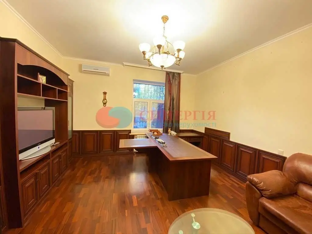 Фото Продаю офіс, 84 кв. м, Михайла Бойчука вул. (Кіквідзе)  Київ, ціна: 248000 USD, код 8381