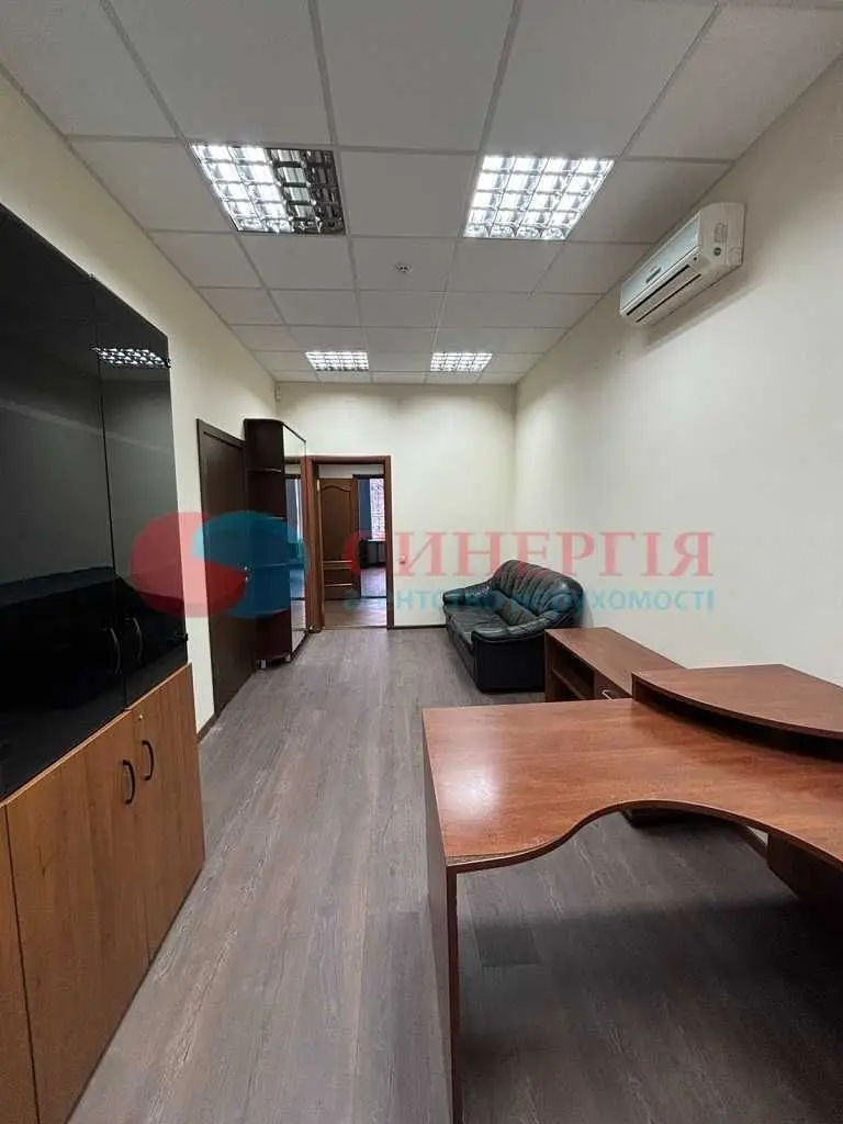 Фото Продаю офіс, 84 кв. м, Михайла Бойчука вул. (Кіквідзе)  Київ, ціна: 248000 USD, код 8381