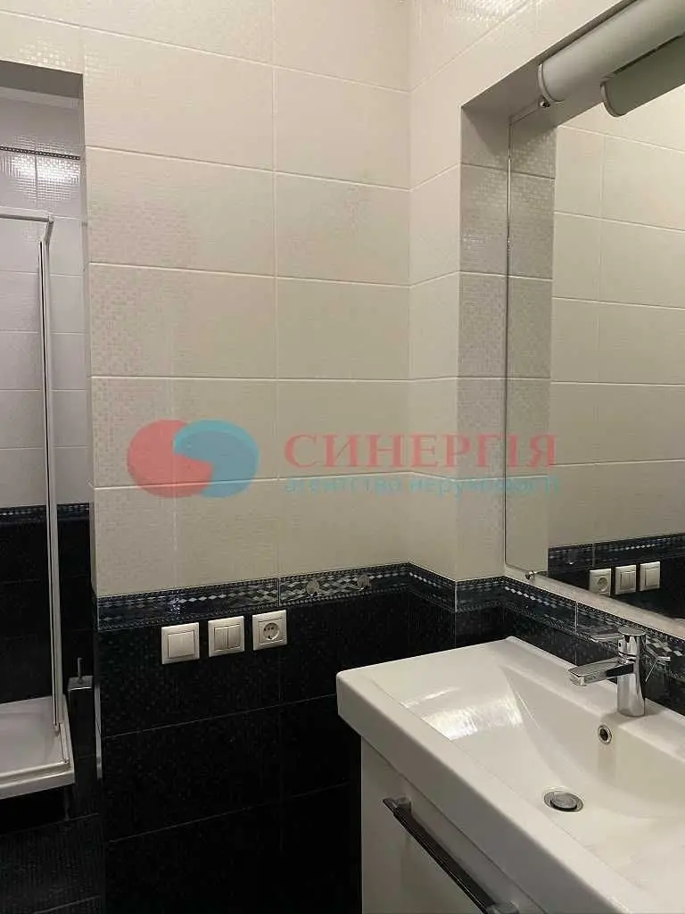 Фото Продаю офіс, 84 кв. м, Михайла Бойчука вул. (Кіквідзе)  Київ, ціна: 248000 USD, код 8381