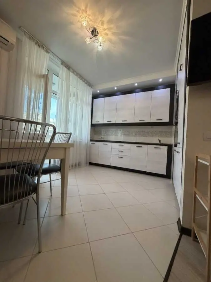 Фото Продаю 1 кімнатну квартиру, 56 кв. м, Анни Ахматової вул. 22 Київ, ціна: 86000 USD, код 8382