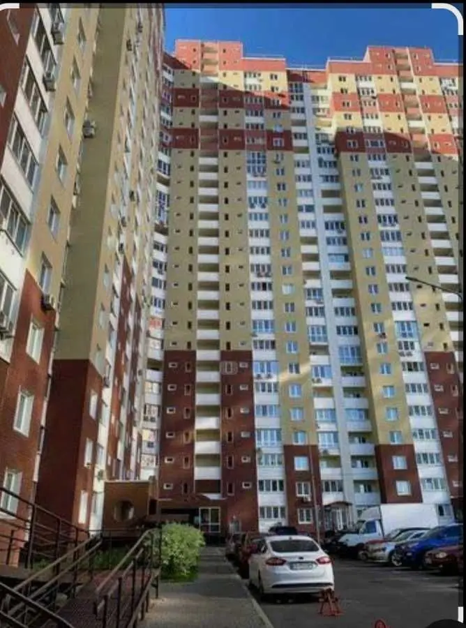 Фото Продаю 3 кімнатну квартиру, 96 кв. м, Ясинуватський пров. 11 Київ, ціна: 130000 USD, код 8383