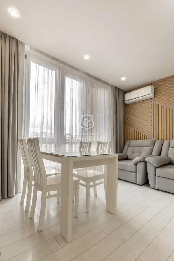 Фото Продаю 2-комнатную квартиру, 54.6 кв. м, Демеевская ул. 13 Киев, цена: 146000 USD, код 8384