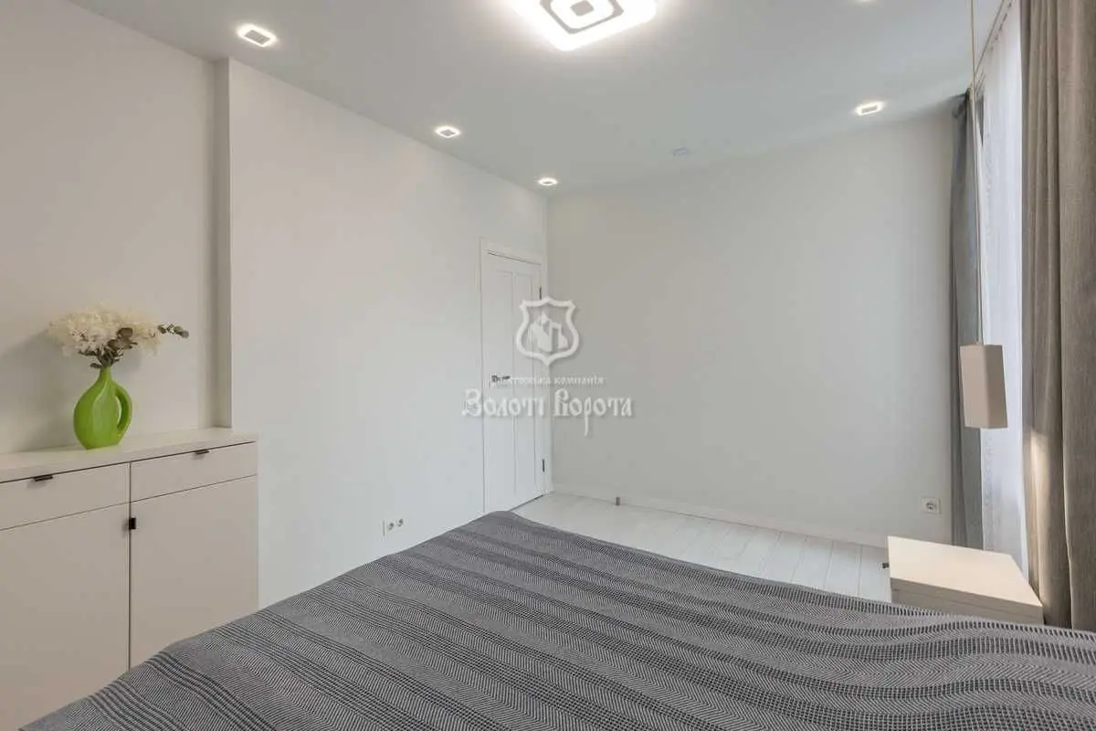 Фото Продаю 2-комнатную квартиру, 54.6 кв. м, Демеевская ул. 13 Киев, цена: 146000 USD, код 8384