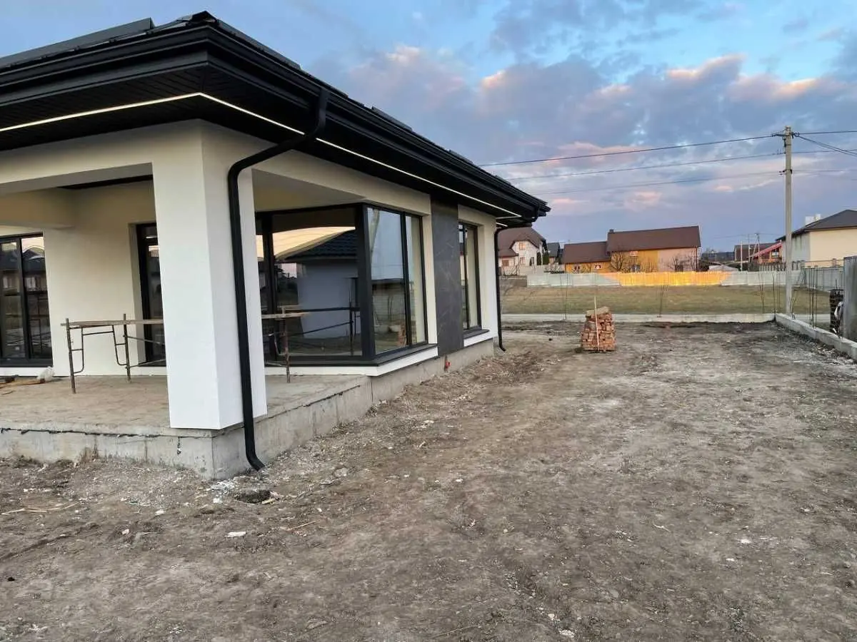 Фото Продаю дом, 118 кв. м, Смотрицкого ул.  Ровно, цена: 129900 USD, код 8390