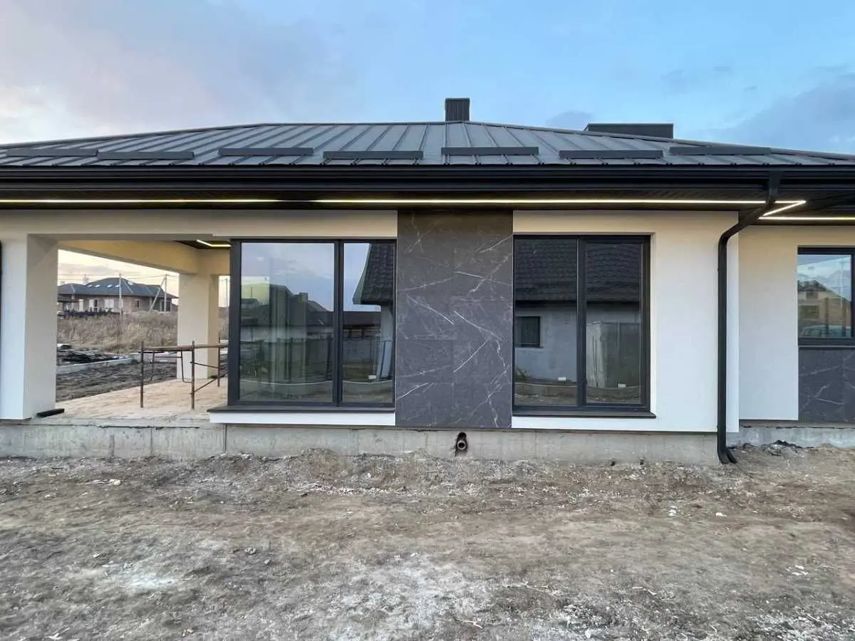 Фото Продаю дом, 118 кв. м, Смотрицкого ул.  Ровно, цена: 129900 USD, код 8390