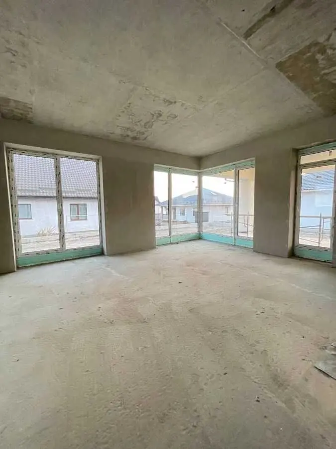 Фото Продаю дом, 118 кв. м, Смотрицкого ул.  Ровно, цена: 129900 USD, код 8390