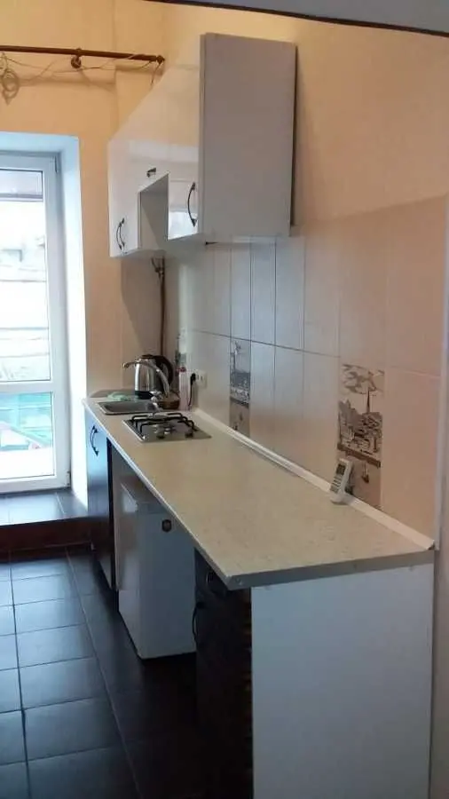 Фото Зняти 1 кімнатну квартиру, Канатна вул. 7 Одеса в довгострокову оренду, ціна: 7500 UAH, код 8391