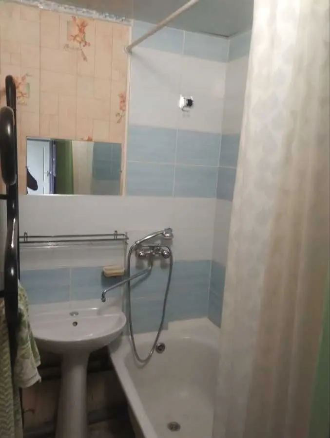 Фото Зняти 2 кімнатну квартиру, Євгена Коновальця вул. (Щорса) 35 Київ в довгострокову оренду, ціна: 17000 UAH, код 8396