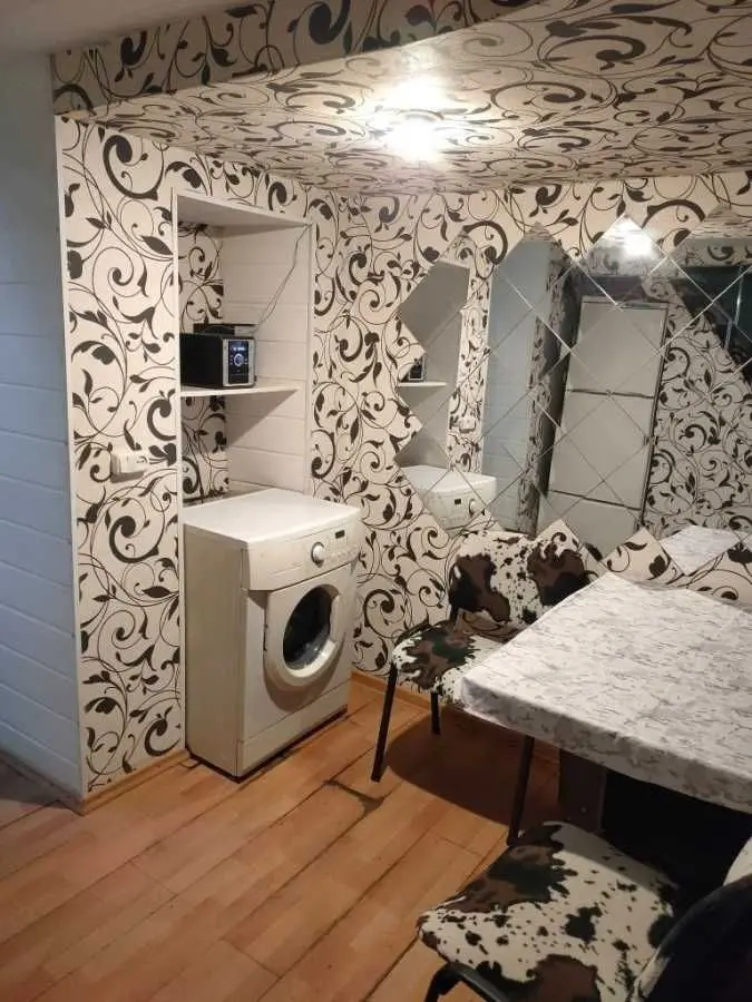 Фото Зняти 1 кімнатну квартиру, Леха Качинського вул.  Одеса в довгострокову оренду, ціна: 10000 UAH, код 8401