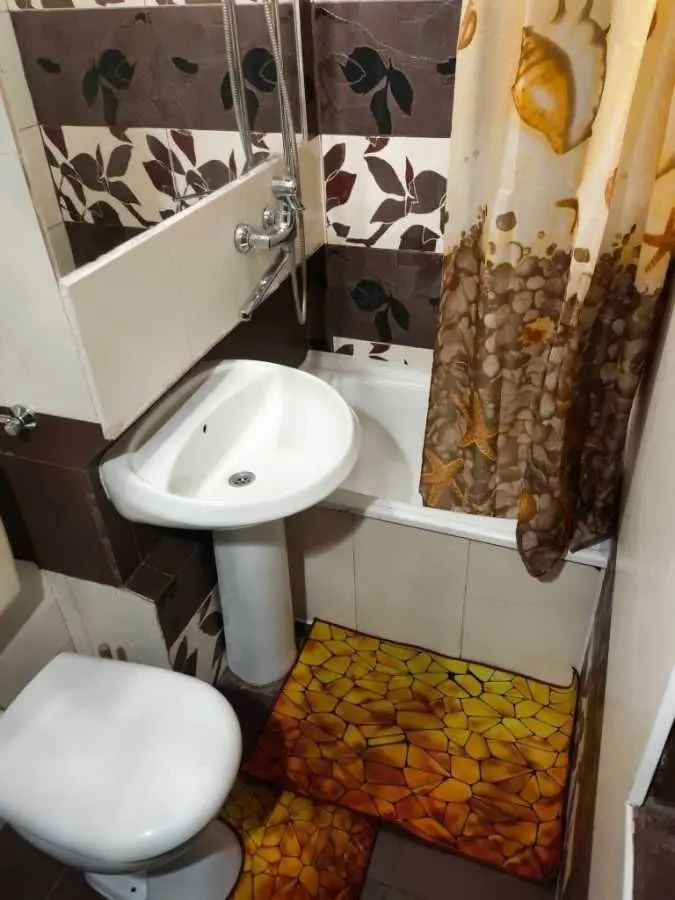 Фото Зняти 1 кімнатну квартиру, Леха Качинського вул.  Одеса в довгострокову оренду, ціна: 10000 UAH, код 8401