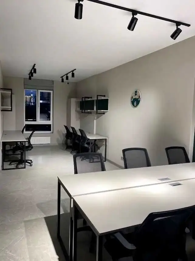Фото Rent an office, Zhylianska Street 68 Kyiv for long-term rent, price: 1100 USD, code 8406