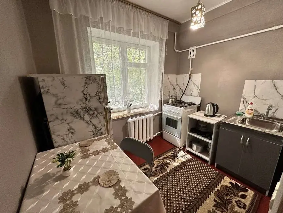 Фото Rent a 0-room apartment, Raisy Okipnoi Street 5 Kyiv for long-term rent, price: 10000 UAH, code 8408
