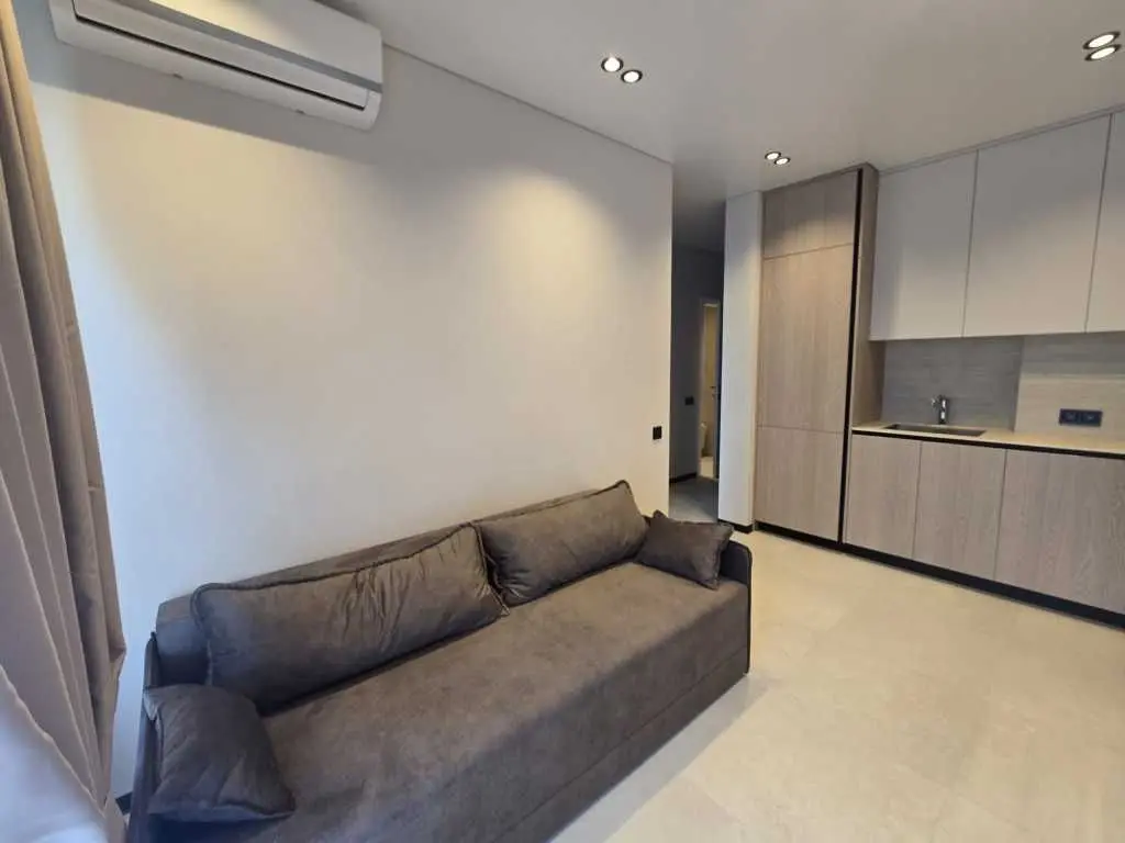 Фото Продаю 1-комнатную квартиру, 47 кв. м, Метрологическая ул. 107 Киев, цена: 126000 USD, код 8413