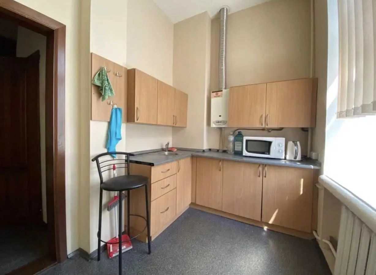 Фото Rent a 3-room apartment, Turhenievska Street 82 Kyiv for long-term rent, price: 23000 UAH, code 8414