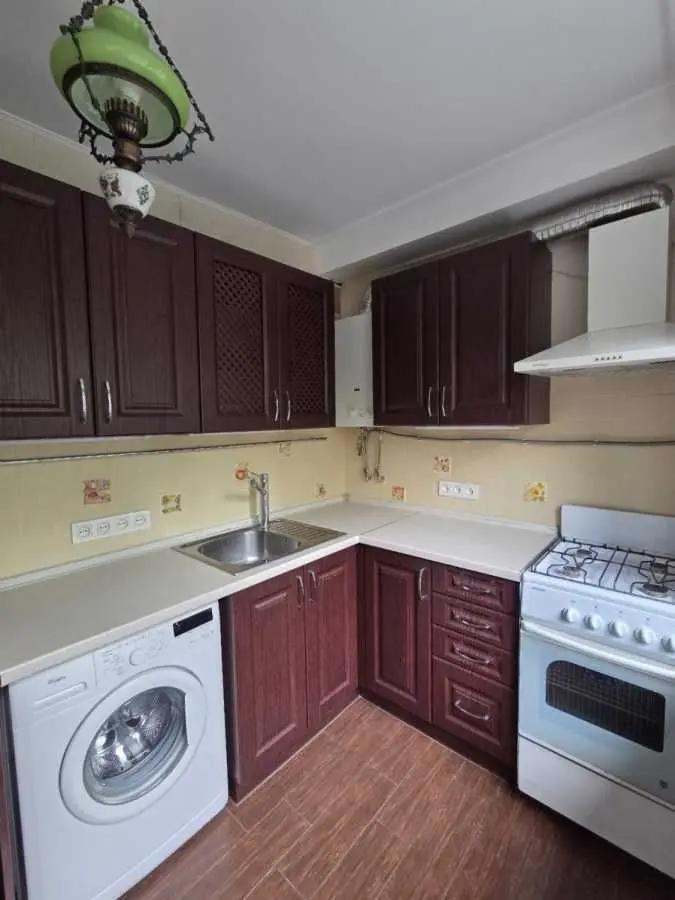 Фото Selling a 2-room apartment, 44.5 sq.m., Bilhorodska Street 6 Kyiv, price: 61000 USD, code 8418
