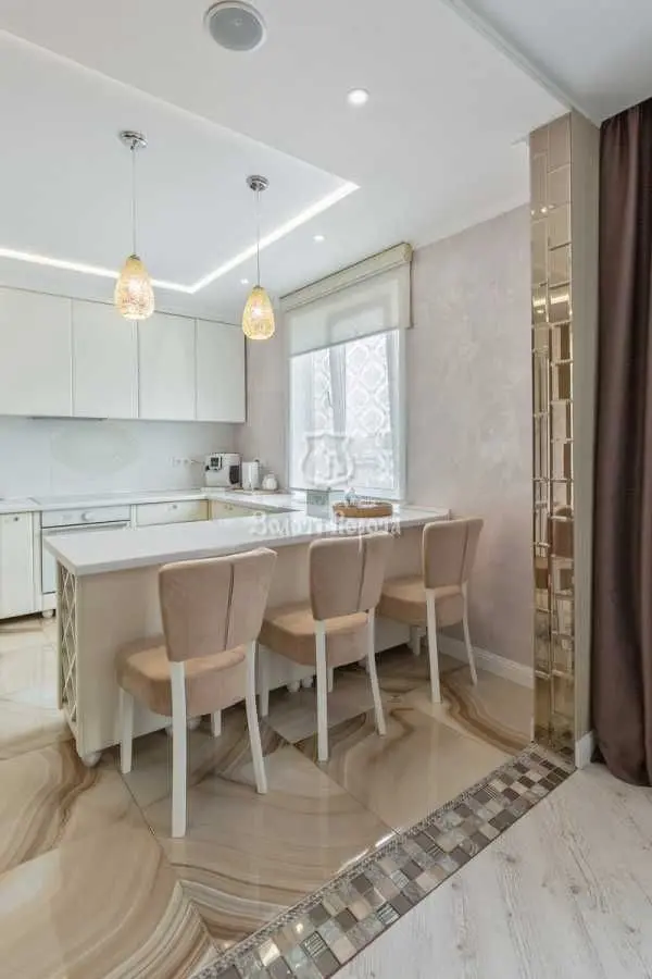 Фото Selling a 2-room apartment, 78.4 sq.m., Zdolbunivska Street 13 Kyiv, price: 130000 USD, code 8420