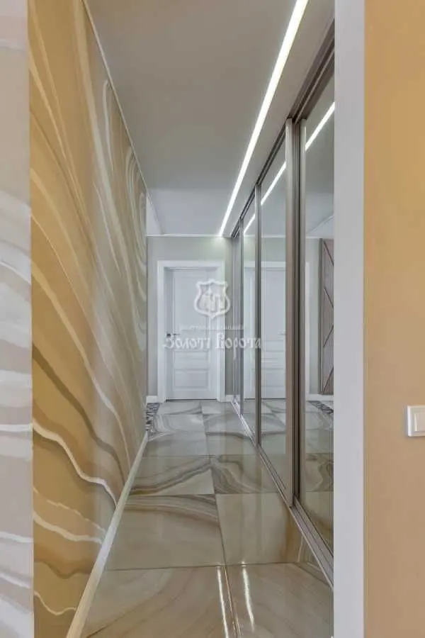 Фото Selling a 2-room apartment, 78.4 sq.m., Zdolbunivska Street 13 Kyiv, price: 130000 USD, code 8420