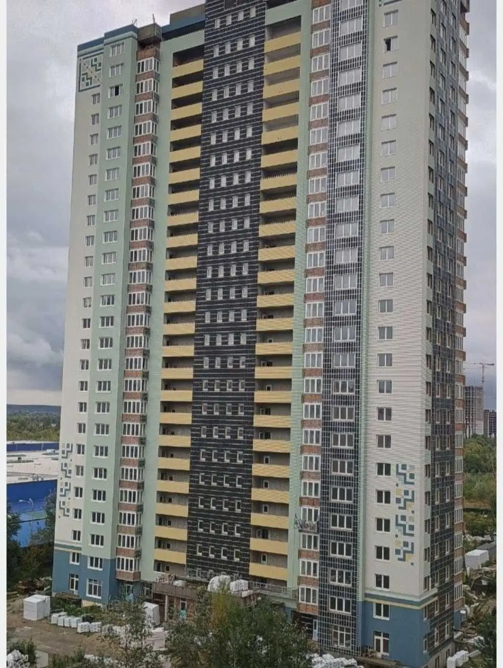 Фото Selling a 3-room apartment, 93.3 sq.m., Borysa Hmyri Street  Kyiv, price: 115000 USD, code 8427
