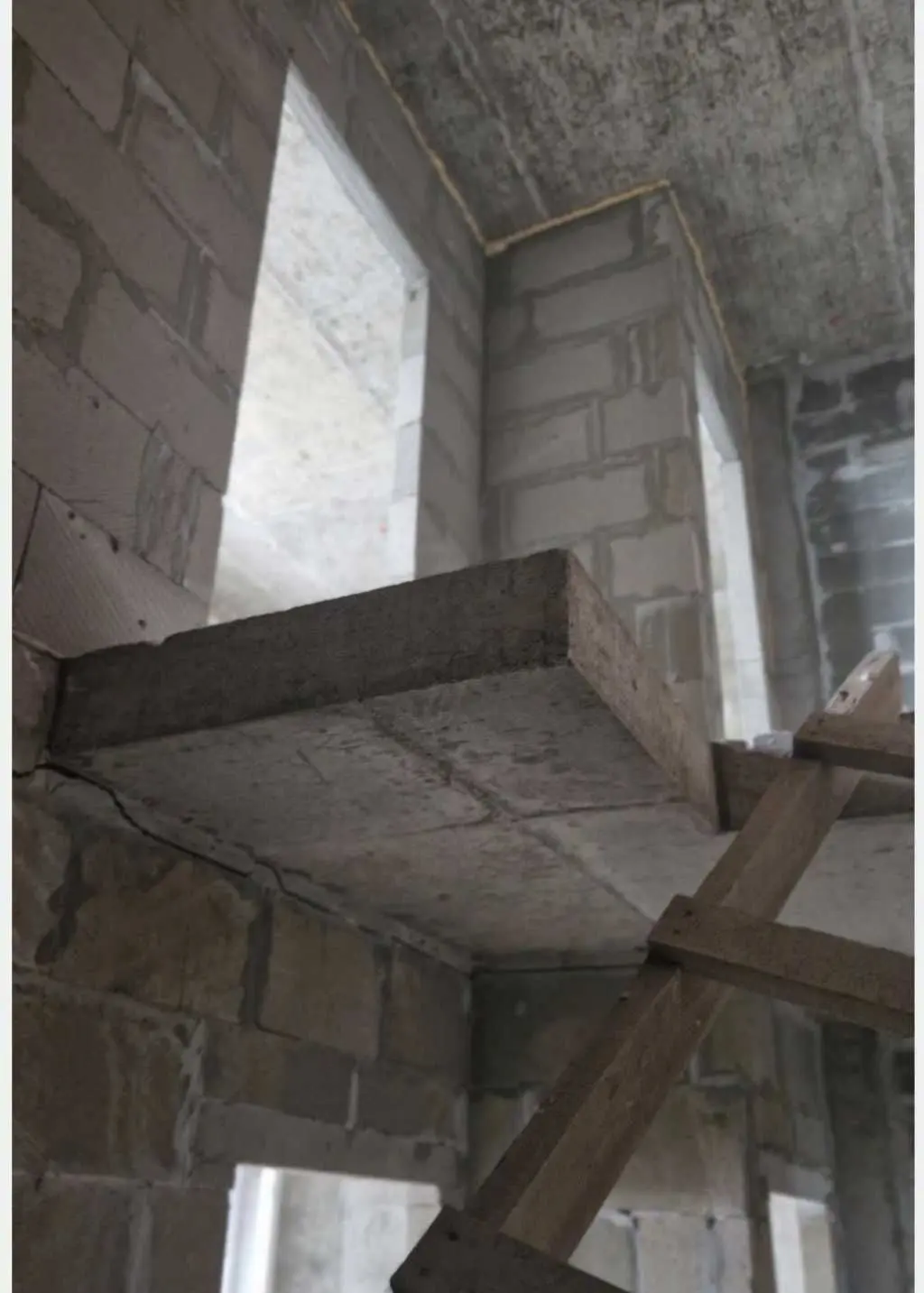Фото Selling a 3-room apartment, 93.3 sq.m., Borysa Hmyri Street  Kyiv, price: 115000 USD, code 8427