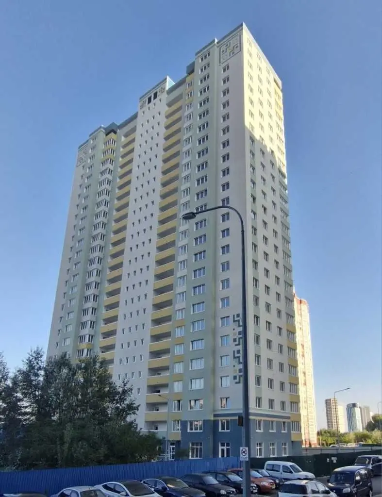 Фото Selling a 3-room apartment, 93.3 sq.m., Borysa Hmyri Street  Kyiv, price: 115000 USD, code 8427