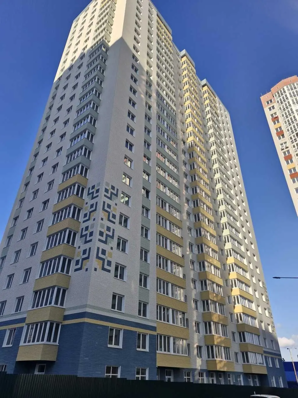 Фото Selling a 3-room apartment, 93.3 sq.m., Borysa Hmyri Street  Kyiv, price: 115000 USD, code 8427