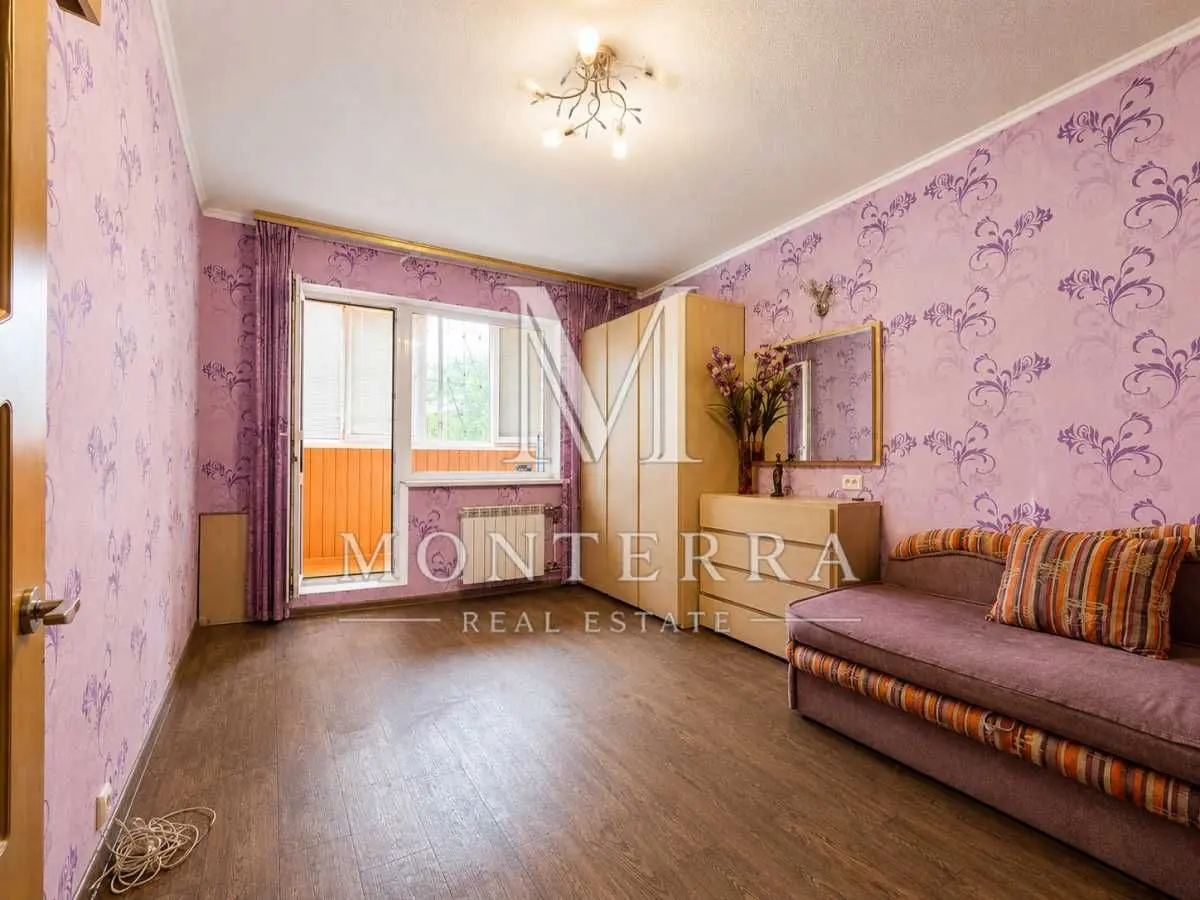Фото Selling a 2-room apartment, 56 sq.m., Volodymyra Zhabotynskoho street (Muromska Street) 3б Kyiv, price: 73000 USD, code 8432