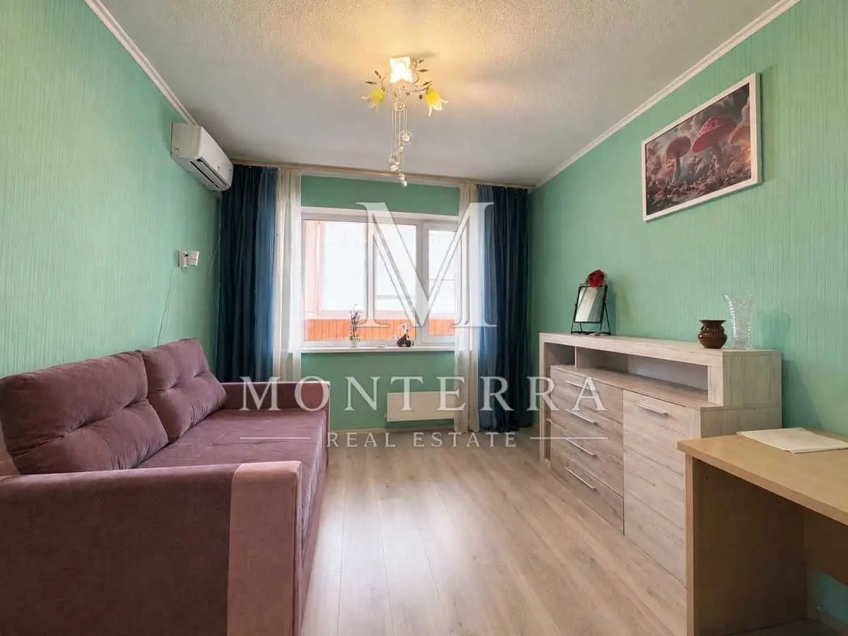 Фото Selling a 2-room apartment, 56 sq.m., Volodymyra Zhabotynskoho street (Muromska Street) 3б Kyiv, price: 73000 USD, code 8432