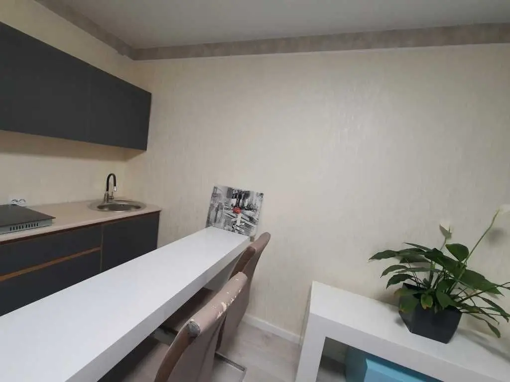 Фото Продаю 1 кімнатну квартиру, 28.2 кв. м, Петра Григоренка просп. 16 Київ, ціна: 46000 USD, код 8436