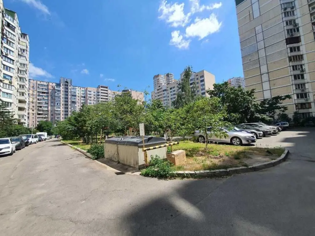 Фото Продаю 2 кімнатну квартиру, 61.2 кв. м, Вишняківська вул. 7а Київ, ціна: 64000 USD, код 8437