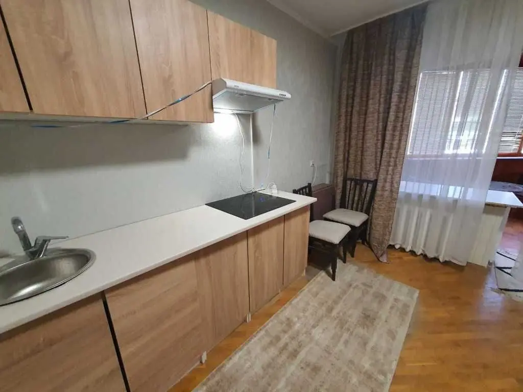 Фото Продаю 2 кімнатну квартиру, 61.2 кв. м, Вишняківська вул. 7а Київ, ціна: 64000 USD, код 8437