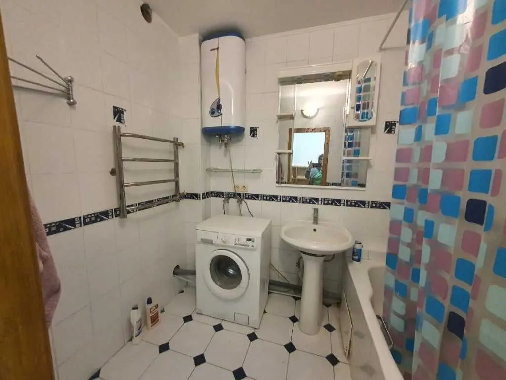 Фото Продаю 2 кімнатну квартиру, 61.2 кв. м, Вишняківська вул. 7а Київ, ціна: 64000 USD, код 8437