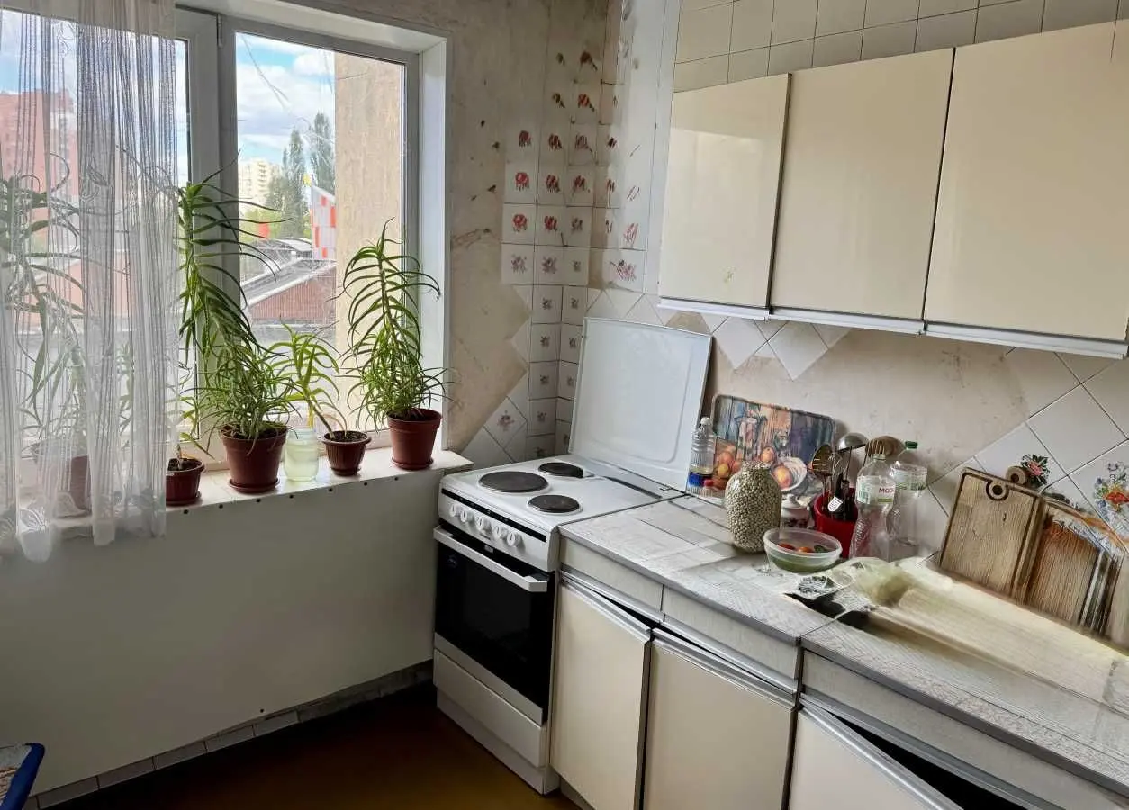 Фото Продаю 3 кімнатну квартиру, 73 кв. м, Вадима Гетьмана вул. (Індустріальна) 40 Київ, ціна: 67000 USD, код 8446