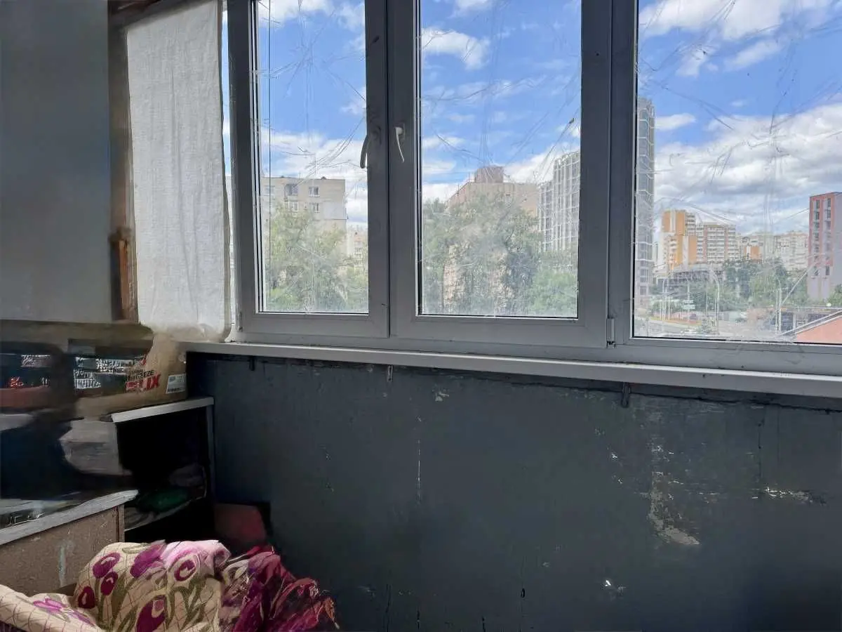 Фото Продаю 3 кімнатну квартиру, 73 кв. м, Вадима Гетьмана вул. (Індустріальна) 40 Київ, ціна: 67000 USD, код 8446