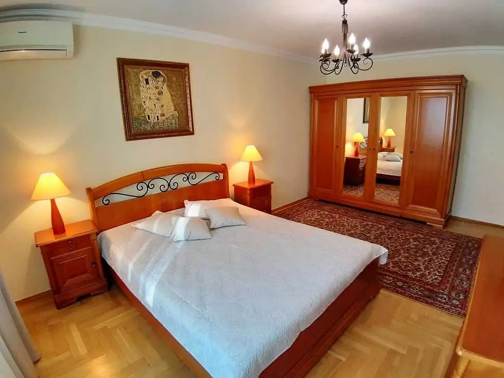 Фото Rent a 2-room apartment, Marshala Konieva Street  Kyiv for long-term rent, price: 25000 UAH, code 8452
